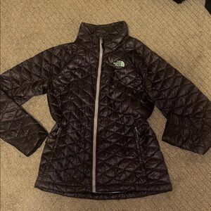 The North Face Women's Dark Quilted Puffer Jacket